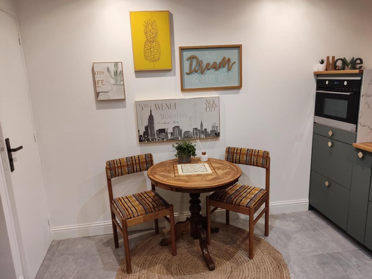 Superbe Appartement Avec Jacuzzi Avec Jardin Prive Lyon Eksteriør bilde