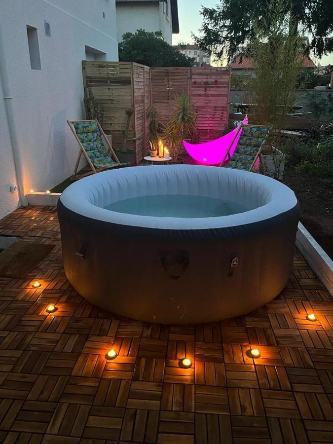 Superbe Appartement Avec Jacuzzi Avec Jardin Prive Lyon Eksteriør bilde